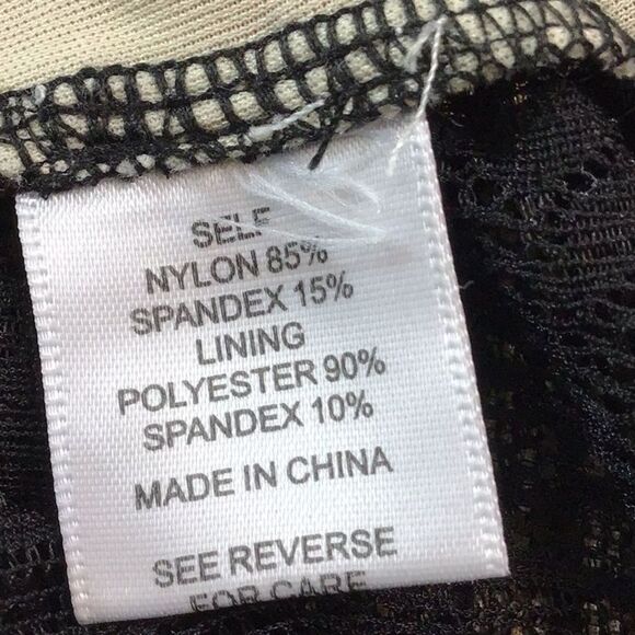 Charlotte Russe Long Sleeve Lace Bodysuit Size M - Picture 10 of 16